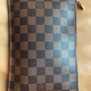 Authentic LOUIS VUITTON Dam Ebene NF pochette